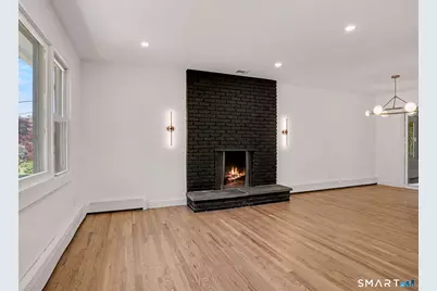 6 Eric Court, Norwalk, CT 06851 - Photo 10