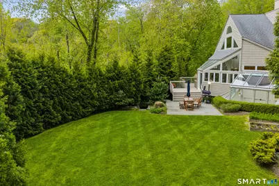 2 Sleepy Hollow Road, New Canaan, CT 06840 - Photo 16