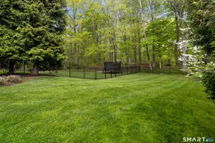 2 Sleepy Hollow Rd, New Canaan, CT 06840 - Photo 36