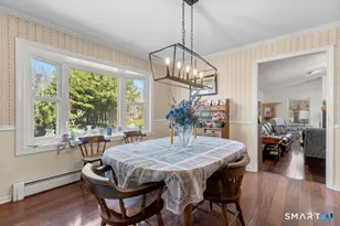 290 Tanglewood Cir, Milford, CT 06461 - Photo 10