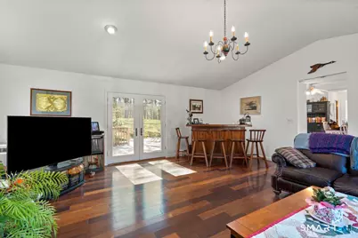 290 Tanglewood Circle, Milford, CT 06461 - Photo 8