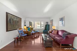 290 Tanglewood Cir, Milford, CT 06461 - Photo 14