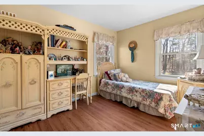 290 Tanglewood Circle, Milford, CT 06461 - Photo 18