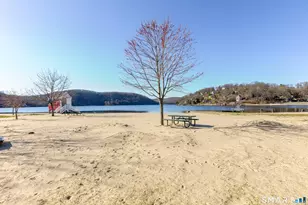 7 Ivy Ln, Danbury, CT 06811 - Photo 30