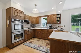 28 Wintergreen Hill Rd, Danbury, CT 06811 - Photo 10