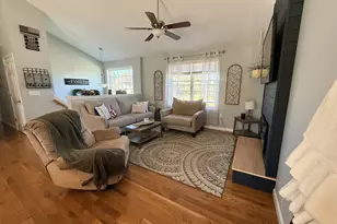 6 Lillian Ave, Thompson, CT 06255 - Photo 16