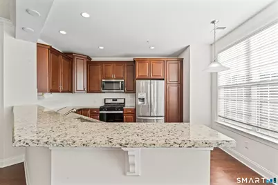 1211 Brookside Court #1211, Newtown, CT 06470 - Photo 8
