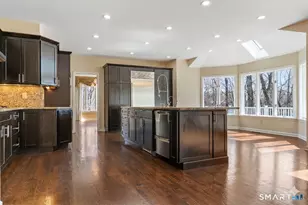 1 Mountaincrest Dr, Cheshire, CT 06410 - Photo 12