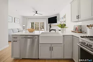 570 Danbury Rd, Ridgefield, CT 06877 - Photo 12