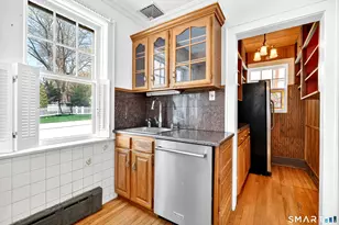 83 Hoyt St, Darien, CT 06820 - Photo 16