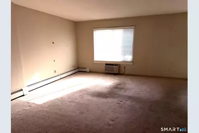 443 East Mitchell Avenue #443, Cheshire, CT 06410 - Photo 4