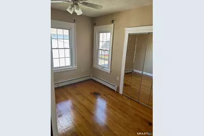 82-84 Glendale Avenue, Hartford, CT 06106 - Photo 2