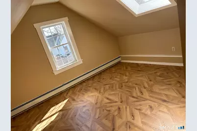 82-84 Glendale Avenue, Hartford, CT 06106 - Photo 4