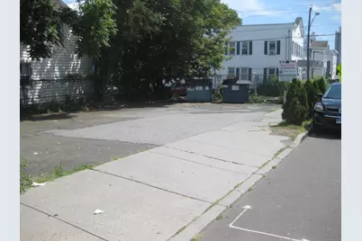 63 Selleck Street, Stamford, CT 06902 - Photo 4