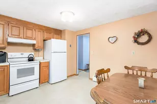 85 Highland Dr, South Windsor, CT 06074 - Photo 10