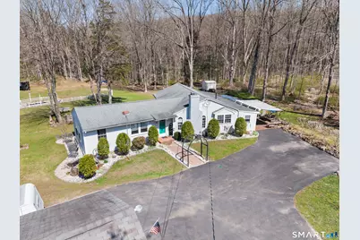 49 Scuppo Road, Woodbury, CT 06798 - Photo 2