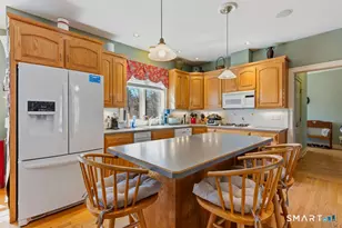 53 Oakridge Dr, Westbrook, CT 06498 - Photo 14