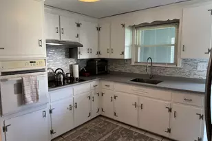 228 John St, Newington, CT 06111 - Photo 16