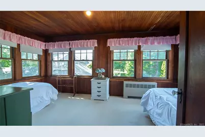 106 East Shore Avenue, Groton, CT 06340 - Photo 24