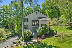 9 1st Ln, Ridgefield, CT 06877 - Photo 4