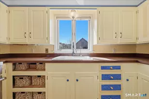 124 W Broad St, Stonington, CT 06379 - Photo 16