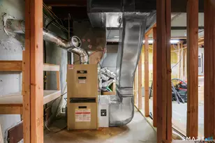 340 Arnold Ln, Orange, CT 06477 - Photo 40