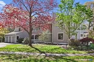 28 Strawberry Ln, Shelton, CT 06484 - Photo 38