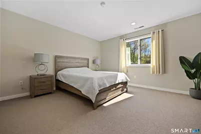 28 Strawberry Lane, Shelton, CT 06484 - Photo 26