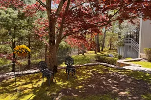28 Strawberry Ln, Shelton, CT 06484 - Photo 36
