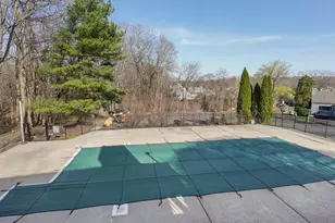 171 Sunwood Dr, Shelton, CT 06484 - Photo 30