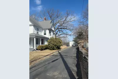 63 Ridge Street, Manchester, CT 06040 - Photo 2