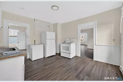 27 Beacon Street #3, Waterbury, CT 06704 - Photo 10