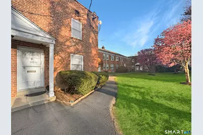 39 Prospect Avenue #39, Norwalk, CT 06850 - Photo 2