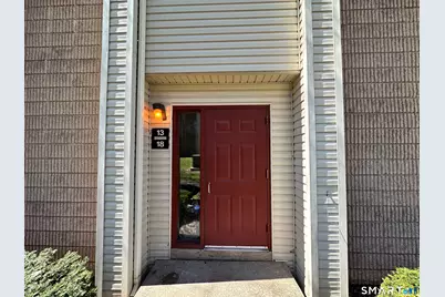 13 Burgundy Hill Lane #13, Middletown, CT 06457 - Photo 2