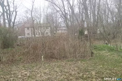 5 Arlington Road, Bloomfield, CT 06002 - Photo 6