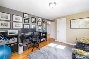 993 Cloverdale Cir, Wethersfield, CT 06109 - Photo 24