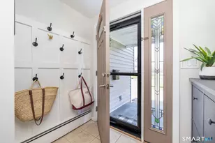 993 Cloverdale Cir, Wethersfield, CT 06109 - Photo 6