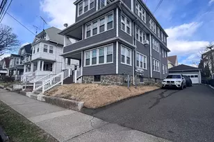 624 Bishop Ave, Bridgeport, CT 06610 - Photo 4