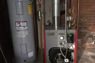 26 Melody Ln, East Granby, CT 06026 - Photo 14