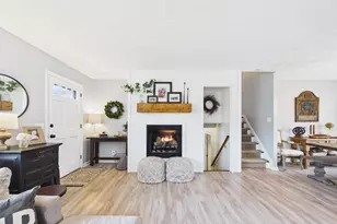 28 Elaine St, Stonington, CT 06379 - Photo 6