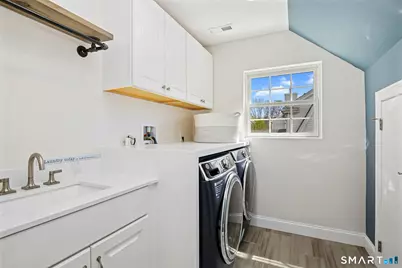 55 Arlington Road, Stamford, CT 06902 - Photo 24