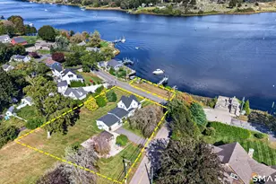 174 River Rd, Stonington, CT 06379 - Photo 2