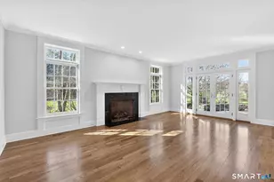 7 Winhall Ln, West Hartford, CT 06117 - Photo 20