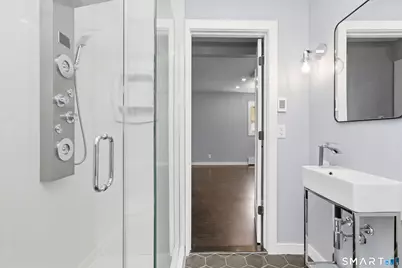 21 Deepwood Drive, Manchester, CT 06040 - Photo 18