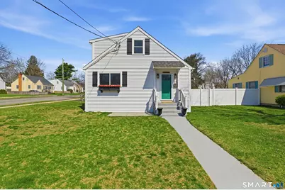 21 Deepwood Drive, Manchester, CT 06040 - Photo 2