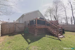 744 Russell St, New Haven, CT 06513 - Photo 30