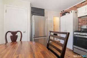 744 Russell St, New Haven, CT 06513 - Photo 12