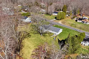 24 Rankin Ct, Montville, CT 06382 - Photo 4