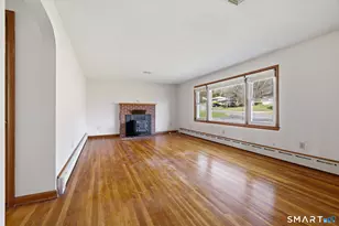 24 Rankin Ct, Montville, CT 06382 - Photo 16