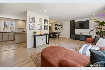 141 Old Coach Highway, Hamden, CT 06514 - Photo 12